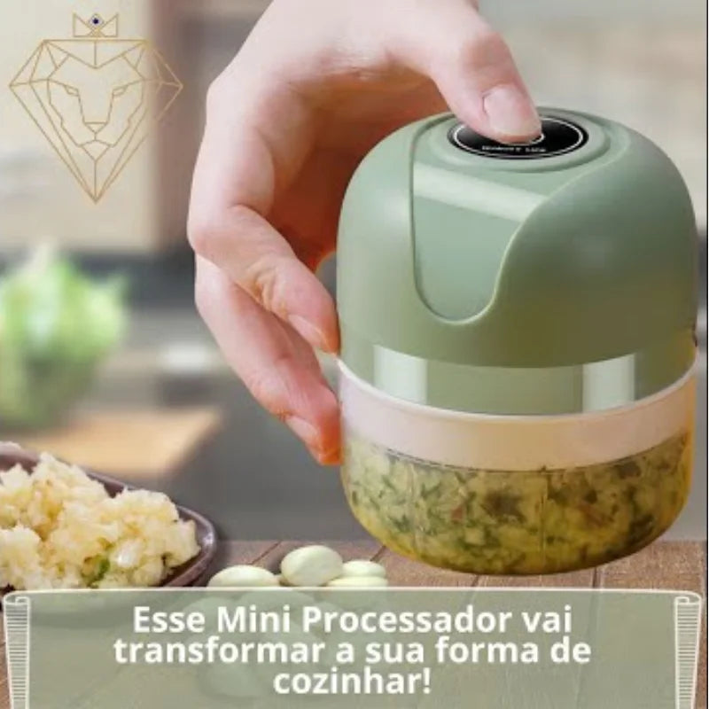 Mini Processador Elétrico Portátil com 3 lâminas de aço inox: Moedor de Carne, Vegetais, Alho, Fruta, Amendoim - (250ml) Recarregável USB Bivolt