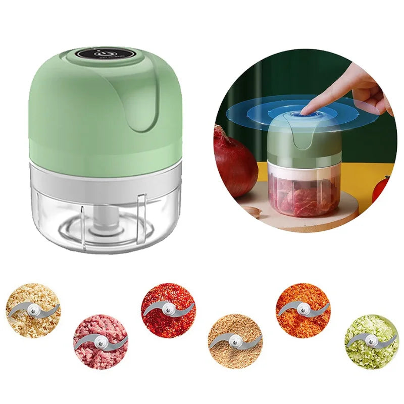 Mini Processador Elétrico Portátil com 3 lâminas de aço inox: Moedor de Carne, Vegetais, Alho, Fruta, Amendoim - (250ml) Recarregável USB Bivolt