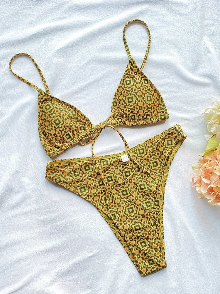 Biquíni Estampado Floral Rinabe Cordão.